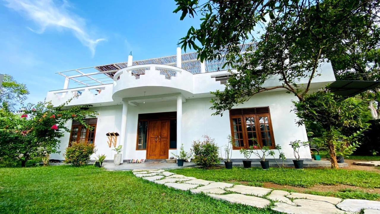 Hotel Madiha Surf House Lanka Matara Exteriér fotografie