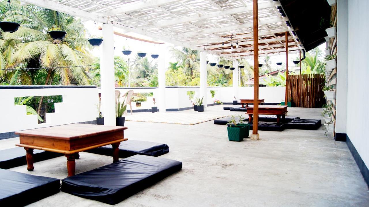 Hotel Madiha Surf House Lanka Matara Exteriér fotografie